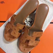 High Quality Hermes Brown Ostrich Oasis Sandals