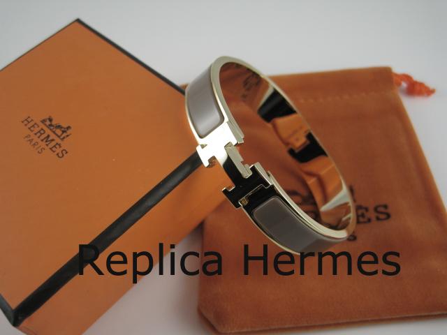 Cheap Knockoff Hermes Gray Enamel Clic H Bracelet Narrow Width (12mm) In Gold
