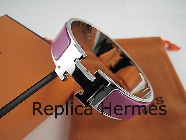 High End Hermes Peach Enamel Clic H Bracelet Narrow Width (18mm) In Silver
