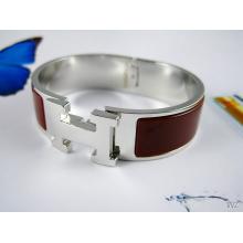 AAA Faux Hermes Coffee Enamel Clic H Bracelet Narrow Width (18mm) In Silver